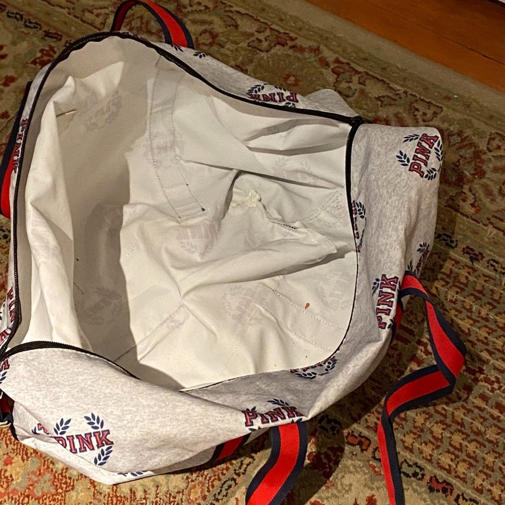Victoria's Secret PINK Weekender Duffel bag - Picture 4 of 7
